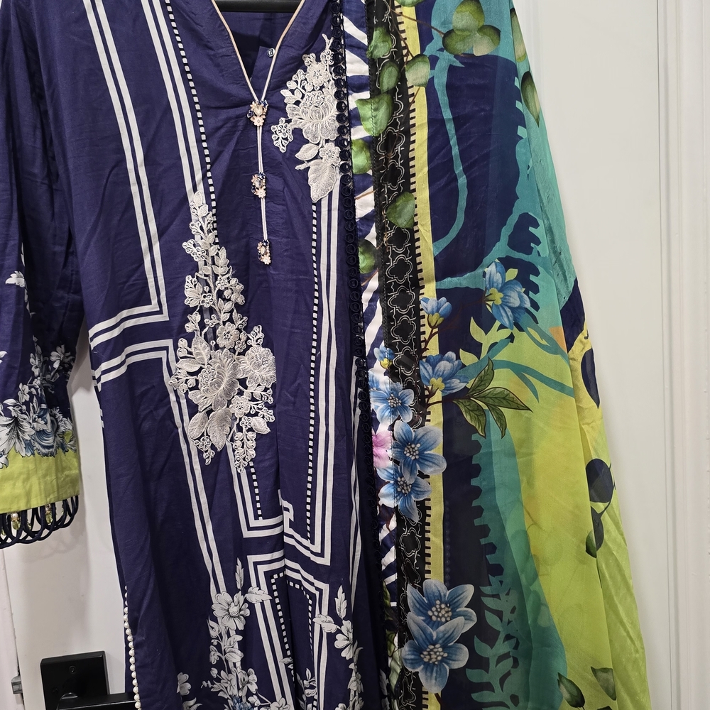 Floral Cottob Blue and Green Kurta With Floral Silk Dupatta